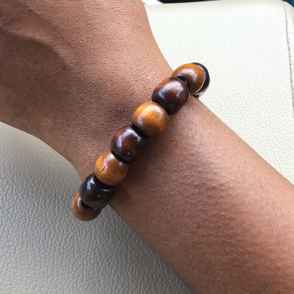 angeline d. Natural Wood Beaded Bracelet